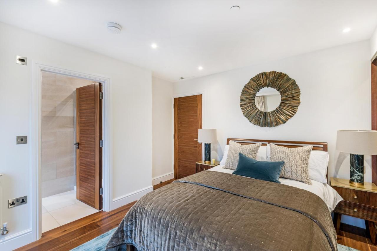 Apartahotel Buckingham & Lloyds 5*