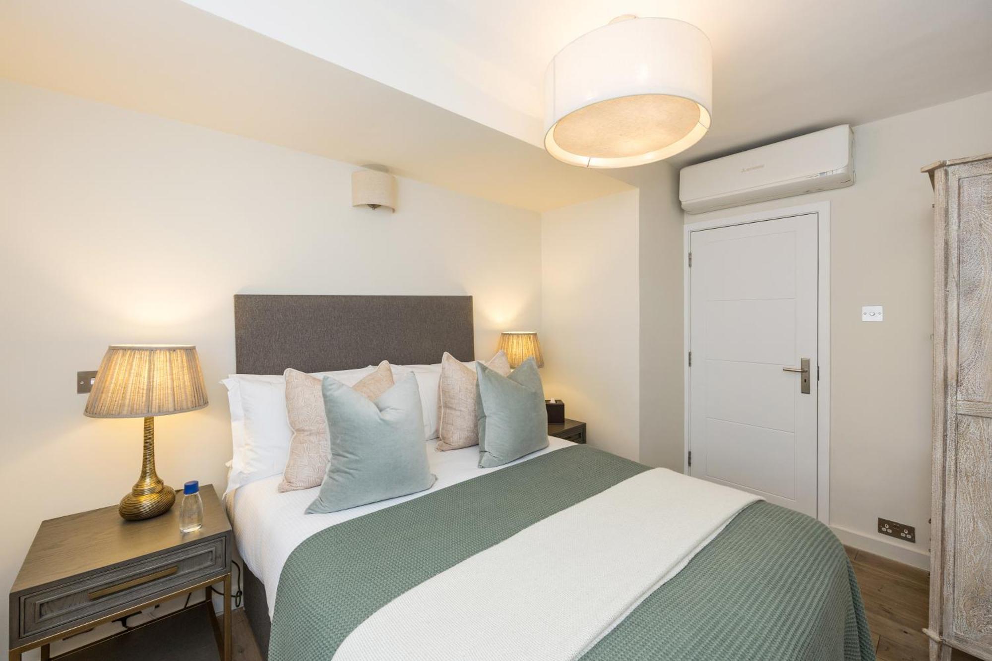 Buckingham & Lloyds 5* Londen